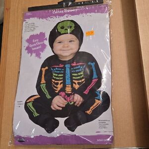 Color Bones Infant Skeleton Costume by Fun‎ World. Size Infant Large 12-24mths